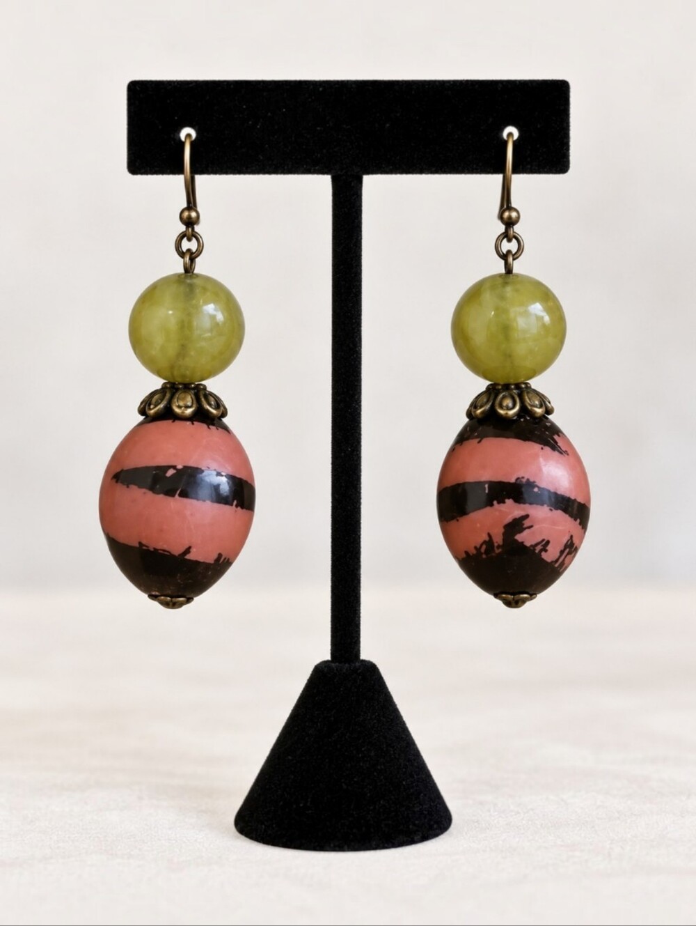 Vintage Carol for Eva Graham Earrings New Old Stock Lucite Dangle Boho 80s